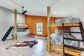 Family Tradition Glenwood Cabin w/ River Access!