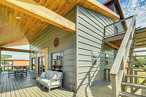 Family Tradition Glenwood Cabin w/ River Access!