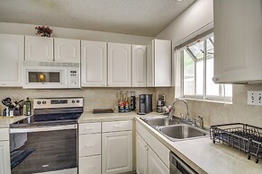 Walk to Gulfport Beach,1 Mi to Marina: Lovely Home