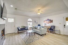 Walk to Gulfport Beach,1 Mi to Marina: Lovely Home