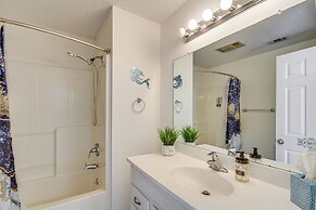 Walk to Gulfport Beach,1 Mi to Marina: Lovely Home