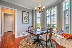 Hanover Retreat w/ Pool, Near Codorus State Park!