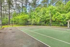 Private Walterboro Estate w/ Deck + Fire Pit!