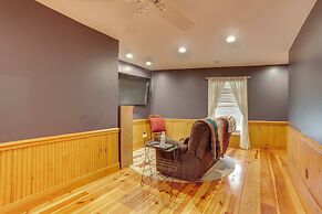 Private Walterboro Estate w/ Deck + Fire Pit!
