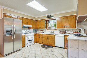 Charming Retreat w/ Patio: Near Grambling/ruston!