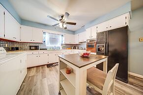 Lake Erie Escape: Family-friendly Home w/ Patio