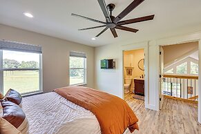 Riverfront Murfreesboro Cabin w/ Fire Pit
