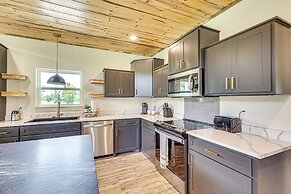 Riverfront Murfreesboro Cabin w/ Fire Pit
