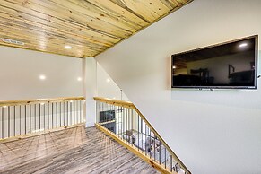 Riverfront Murfreesboro Cabin w/ Fire Pit
