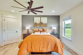 Riverfront Murfreesboro Cabin w/ Fire Pit