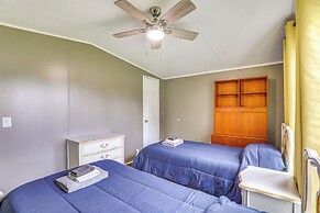 Elloree Vacation Rental ~ 7 Mi to Lake Marion!