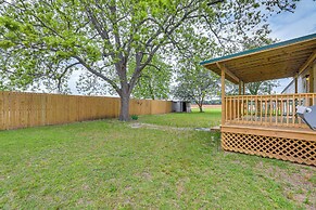 Elloree Vacation Rental ~ 7 Mi to Lake Marion!