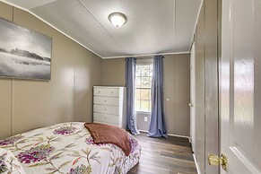 Elloree Vacation Rental ~ 7 Mi to Lake Marion!