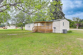 Elloree Vacation Rental ~ 7 Mi to Lake Marion!