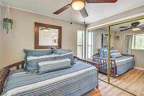 La Grange Home w/ Covered Patio & Gas Grill!