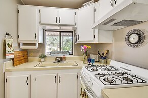 La Grange Home w/ Covered Patio & Gas Grill!