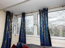 1 Bed-4guests-sofabed-wifi-closetocity-parking