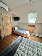 Eva's Place Limit 7 4 Bedroom Home