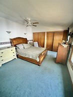 Sebago Escape Limit 12 5 Bedroom Home by RedAwning