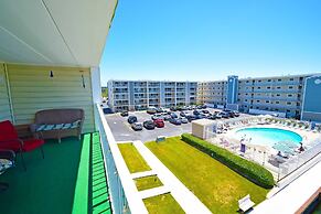 Thunder Island 81b 2 Bedroom Condo by RedAwning