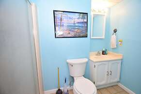 Thunder Island 81b 2 Bedroom Condo by RedAwning