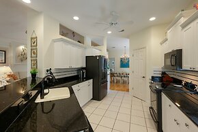 Villa Livella 3 Bedroom Home by RedAwning