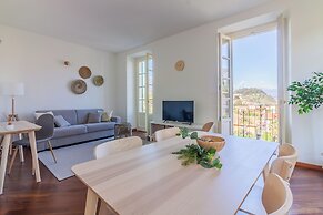 Green Rose by Wonderful Italy