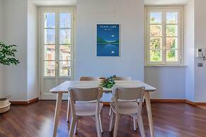 Green Rose by Wonderful Italy