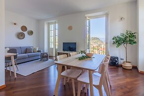 Green Rose by Wonderful Italy