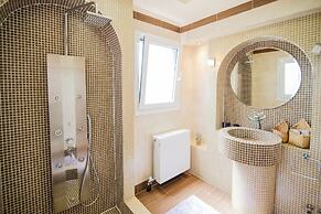 Le Chateaux by Corfuescapes