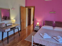 Le Chateaux by Corfuescapes