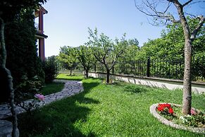 Le Chateaux by Corfuescapes