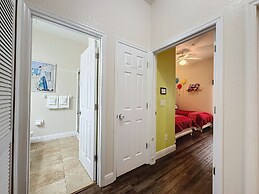 3 Bed 2 Bath Condo Bahama Bay Resort