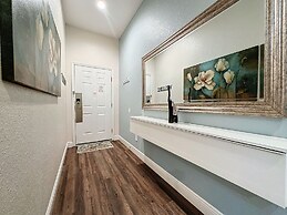 3 Bed 2 Bath Condo Bahama Bay Resort