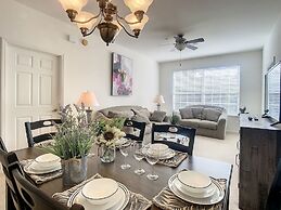 3 Bed Resort Condo Near Disney