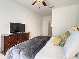 3 Bed Resort Condo Near Disney