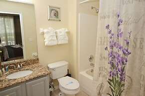 Gorgeous 4 Bed Home In Gated Community