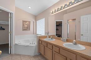 Private Pool Close to Disney Lg Hm Slps 8