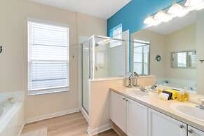 4 Bed Pool Spa Home-windsor Palms Resort