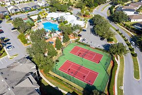 4 Bed Pool Spa Home-windsor Palms Resort