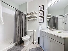 Summer Dreams 3 Bed Condo in Windsor Hills