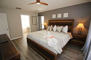 Newly Renovated Home With Calming Atmosphere