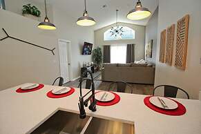 Newly Renovated Home With Calming Atmosphere