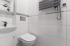 Traffic Studio 2 by Grand Apartments