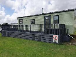Lochside Retreat at Three Lochs Holiday Park