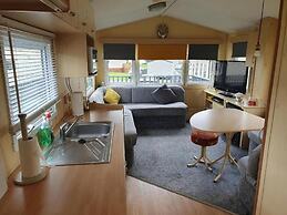 Lochside Retreat at Three Lochs Holiday Park