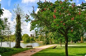 Central Ellesmere -sleeps2 - Parking - Petfriendly