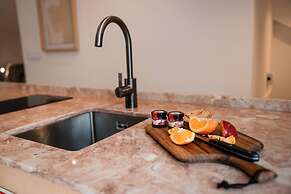 Olivier Design Apartments - Downtown