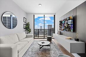 Amazing City View Condo at Miami