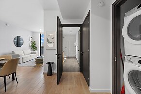 Amazing City View Condo at Miami